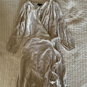 NWT J. Crew Velvet Wrap Dress - Size 6 - Gray/Silver